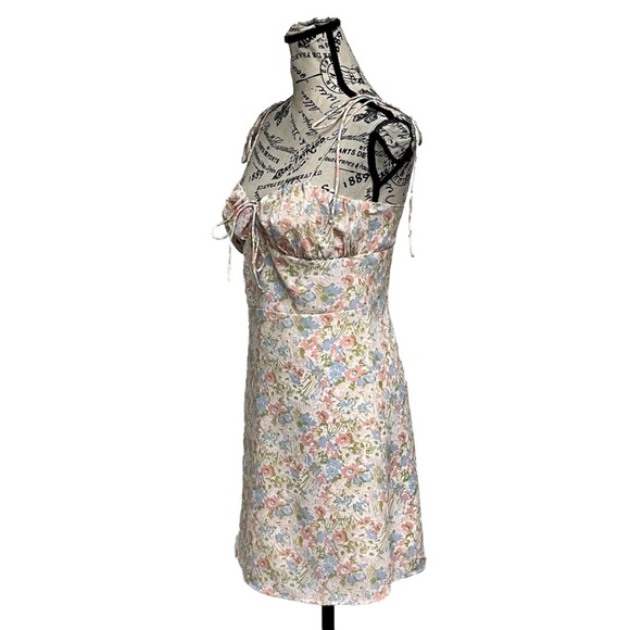 Needii Romantic Getaway Floral Mini Dress Coquette Preppy Beach Boho S Cottege - Picture 4 of 12